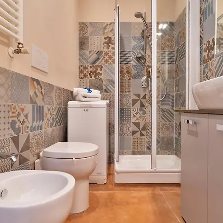 Garage-netflix-wifi Garden アパート