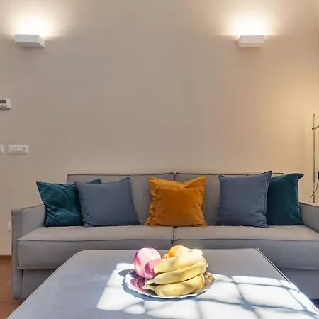 Garage-netflix-wifi Garden *