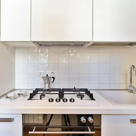 Garage-netflix-wifi Garden *